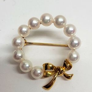 Mikimoto pearl and gold wreath brooch pin. NIB + authentication!